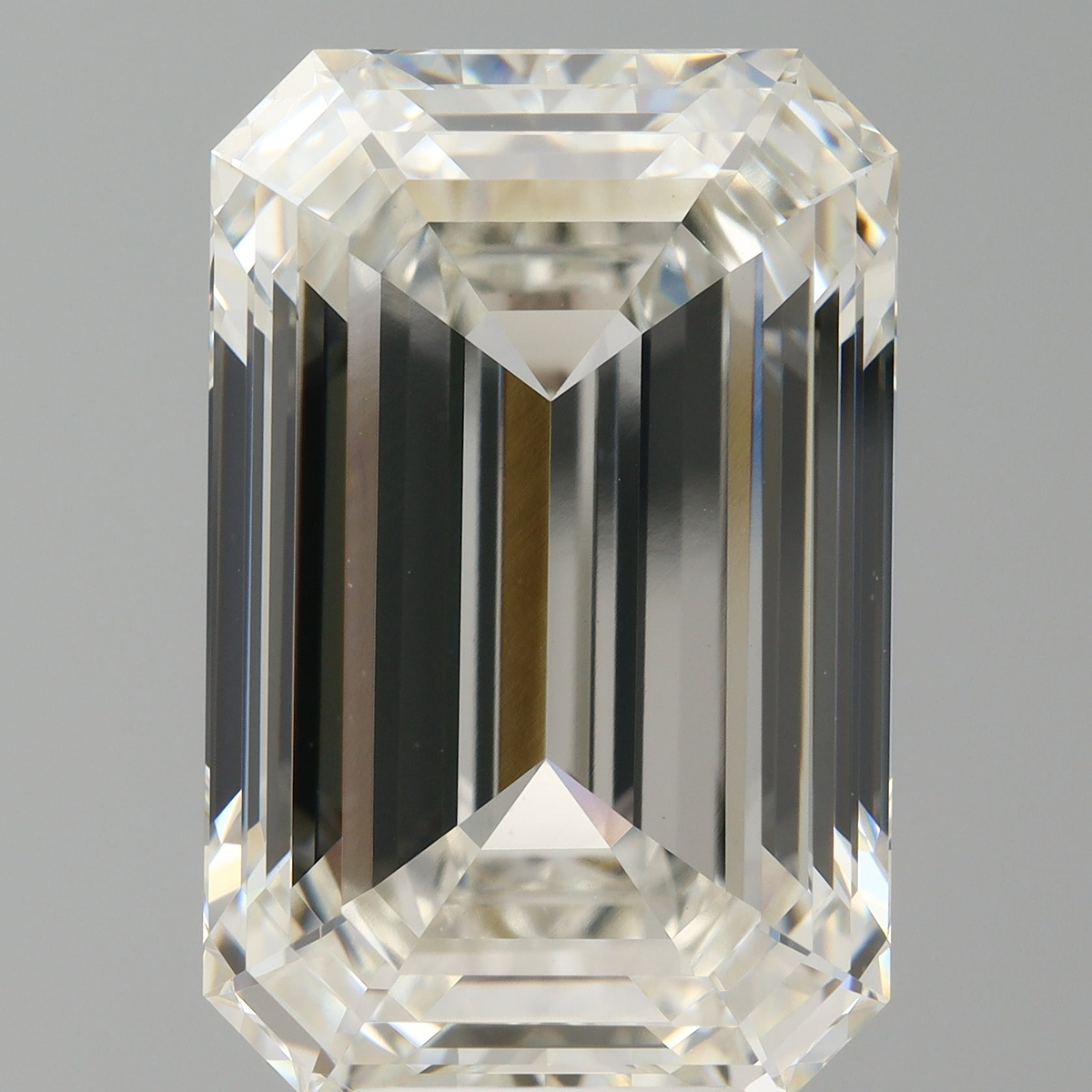 9.01 Carat Emerald Shaped, Ideal Cut, G Color, VVS2 Clarity, IGI Certified Lab Grown Diamond
