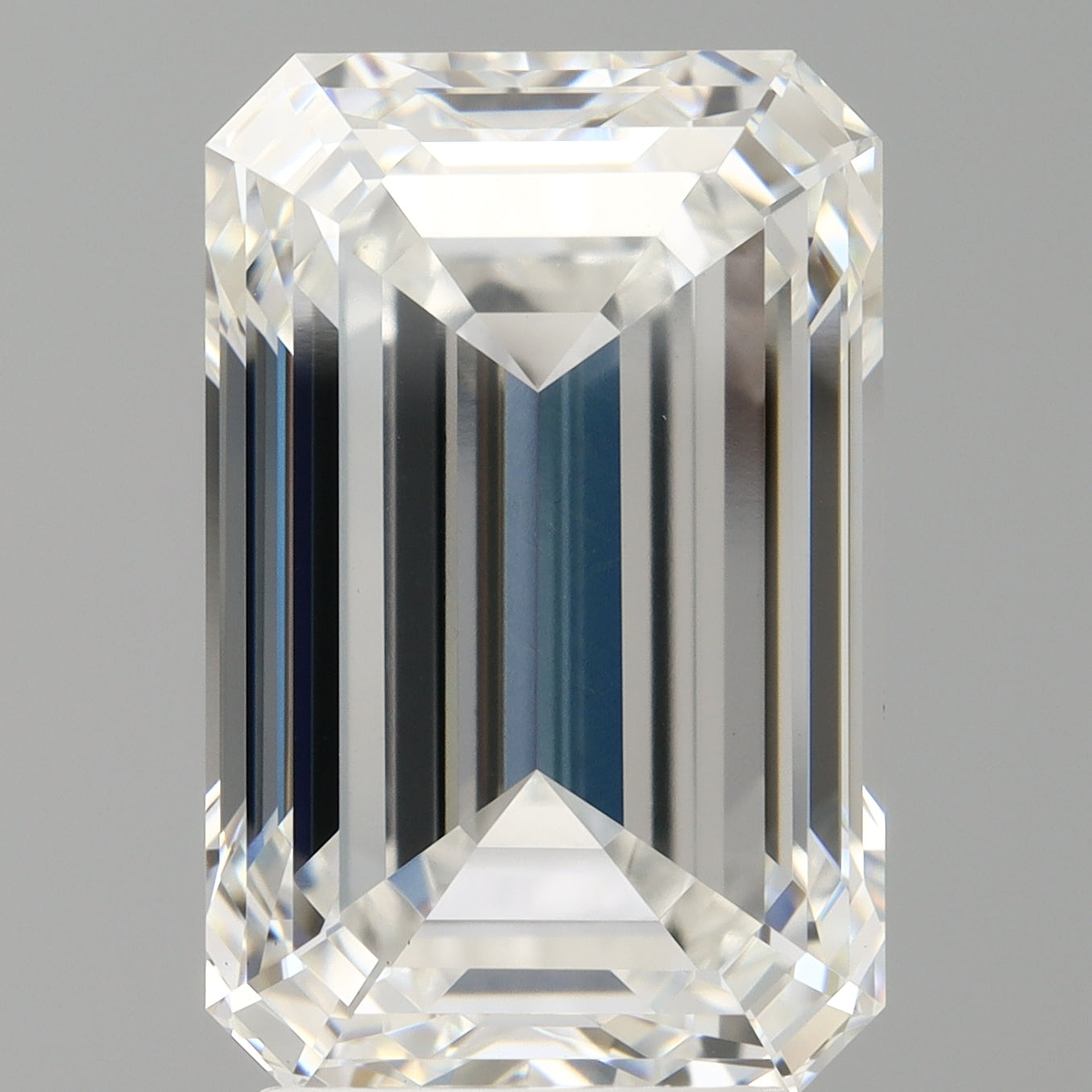 4.54 Carat Emerald Shaped, Ideal Cut, E Color, VVS2 Clarity, IGI Certified Lab Grown Diamond