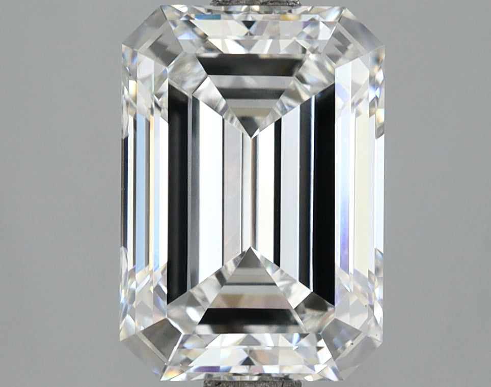 3.07 Carat Emerald Shaped, Ideal Cut, E Color, VVS2 Clarity, IGI Certified Lab Grown Diamond