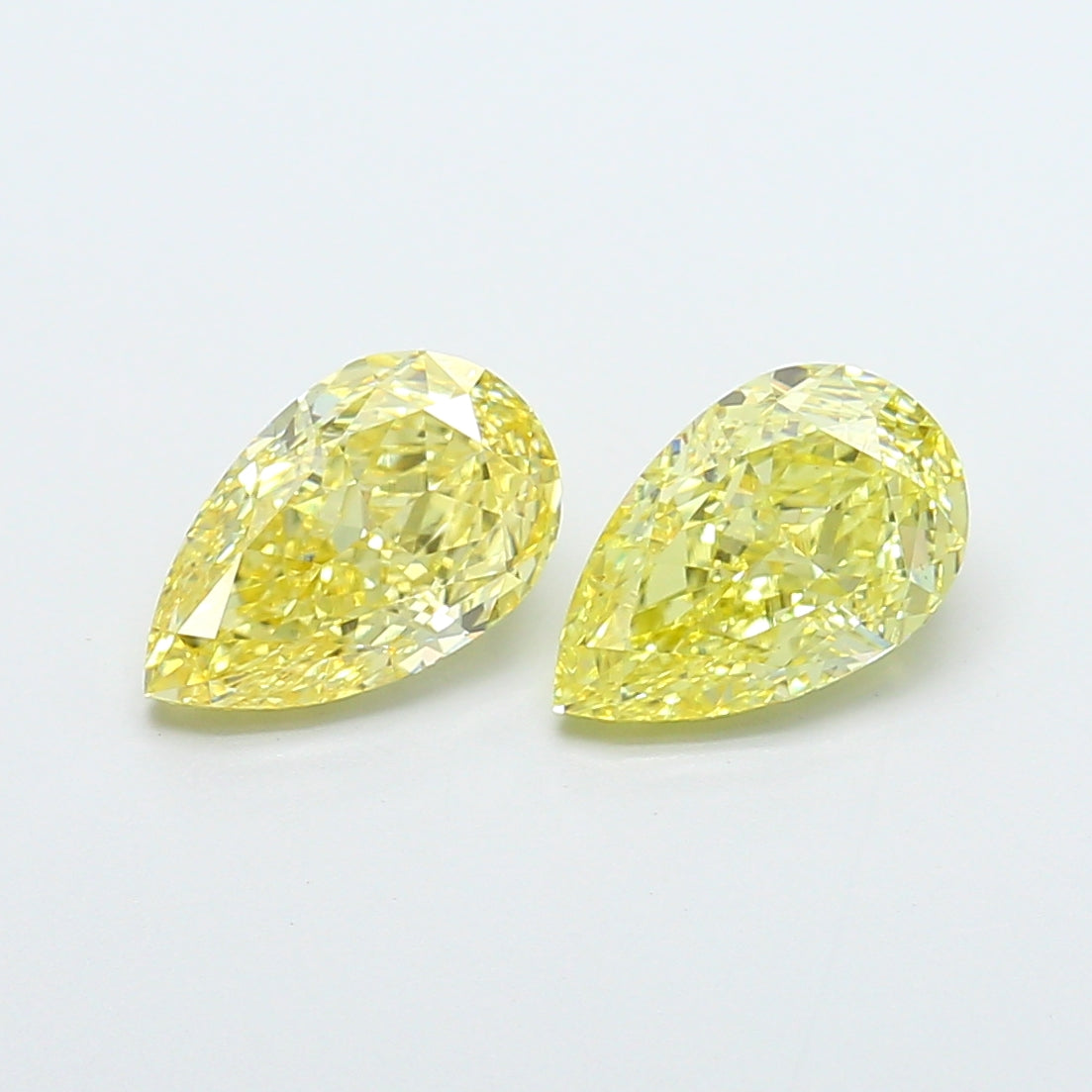 1.52 Carat Pear Shaped, Excellent Cut, VS1 Clarity, IGI Certified Lab Grown Diamond