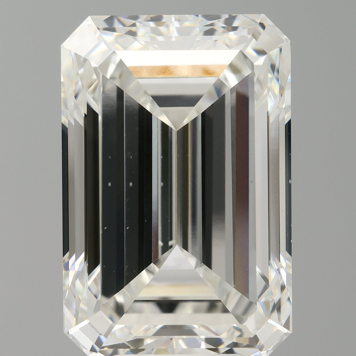 9.00 Carat Emerald Shaped, Ideal Cut, F Color, VS2 Clarity, IGI Certified Lab Grown Diamond