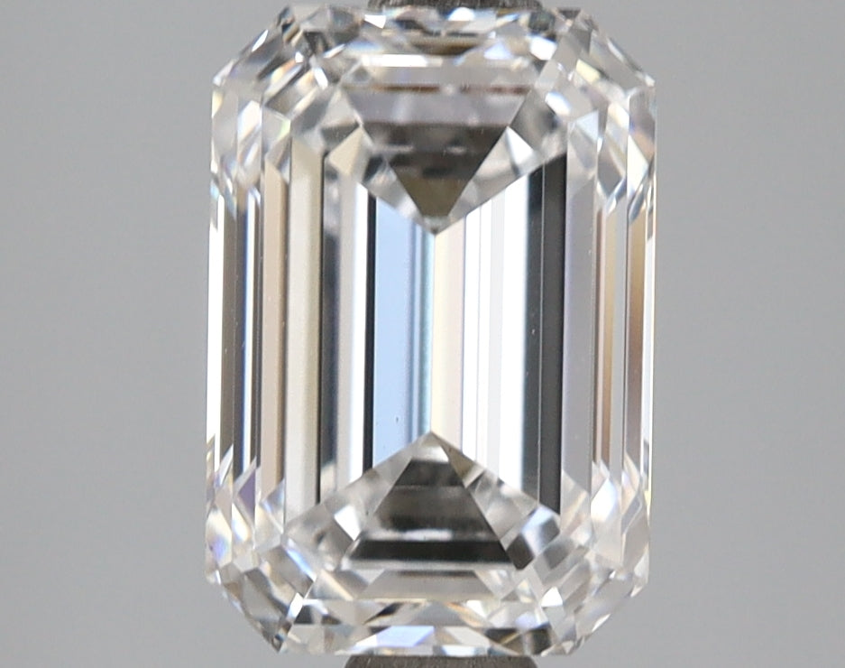 3.02 Carat Emerald Shaped, Ideal Cut, D Color, VS1 Clarity, IGI Certified Lab Grown Diamond