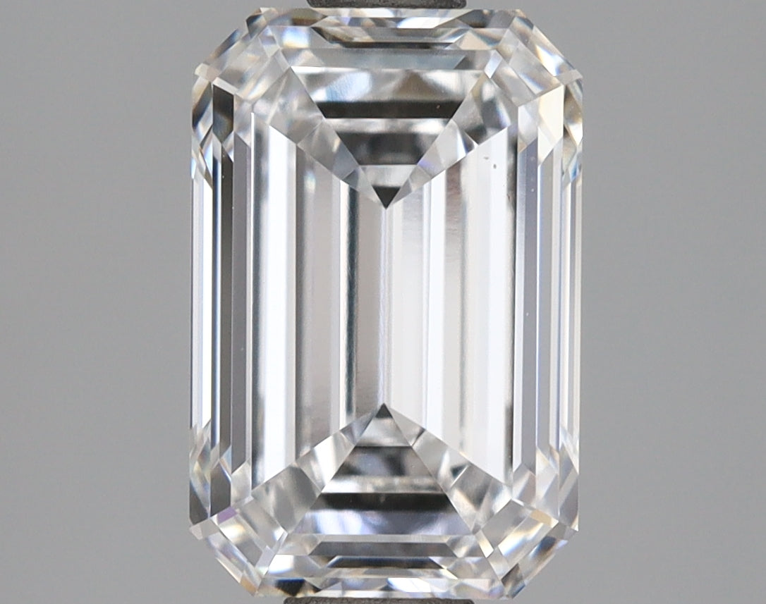 2.57 Carat Emerald Shaped, Ideal Cut, D Color, VVS1 Clarity, IGI Certified Lab Grown Diamond