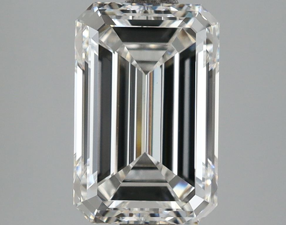 2.54 Carat Emerald Shaped, Ideal Cut, E Color, VVS2 Clarity, IGI Certified Lab Grown Diamond