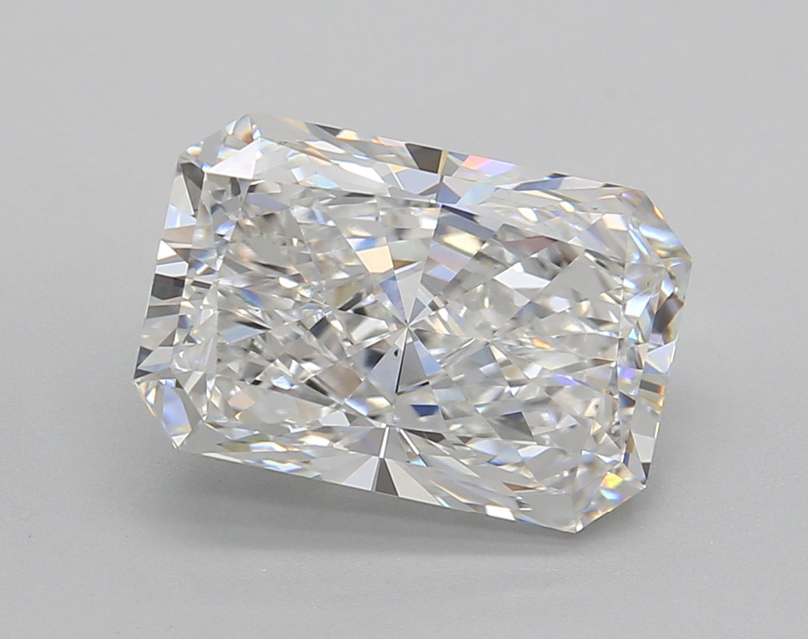 4.51 Carat Radiant Shaped, Very Good Cut, E Color, VS1 Clarity, IGI Certified Lab Grown Diamond