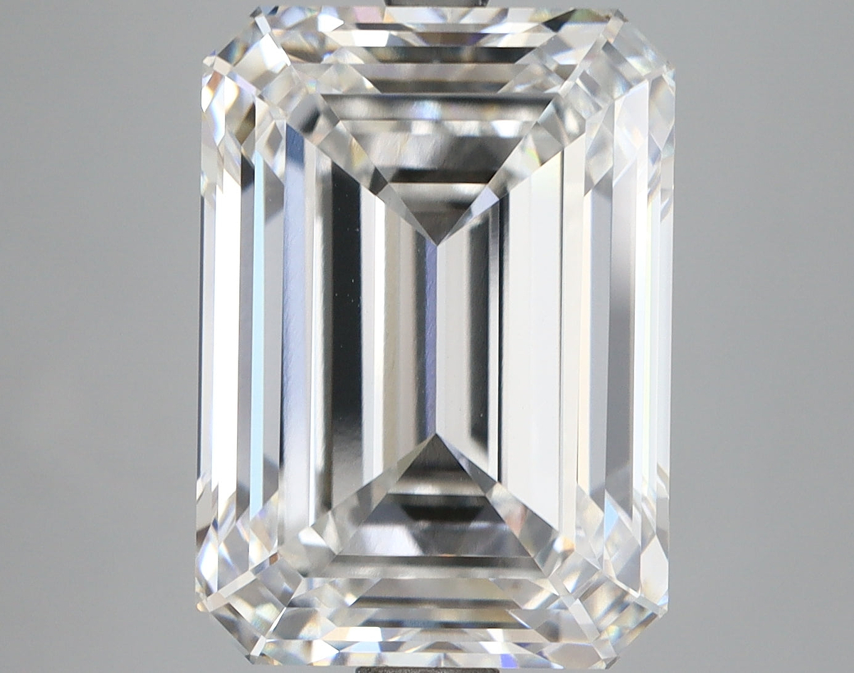 9.25 Carat Emerald Shaped, Ideal Cut, E Color, VVS1 Clarity, IGI Certified Lab Grown Diamond