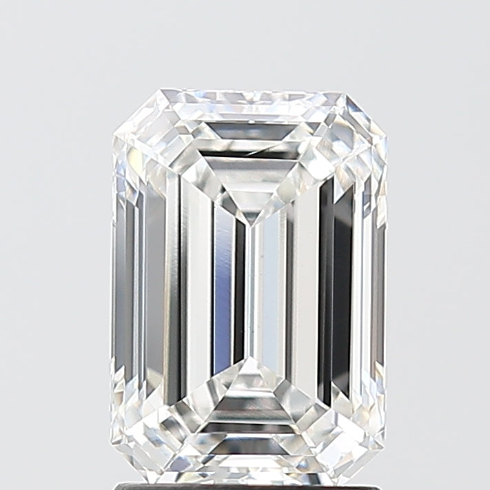 2.10 Carat Emerald Shaped, Ideal Cut, F Color, VS1 Clarity, IGI Certified Lab Grown Diamond