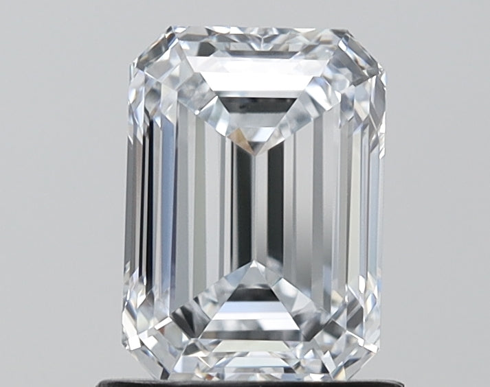 1.57 Carat Emerald Shaped, Ideal Cut, F Color, VVS2 Clarity, IGI Certified Lab Grown Diamond