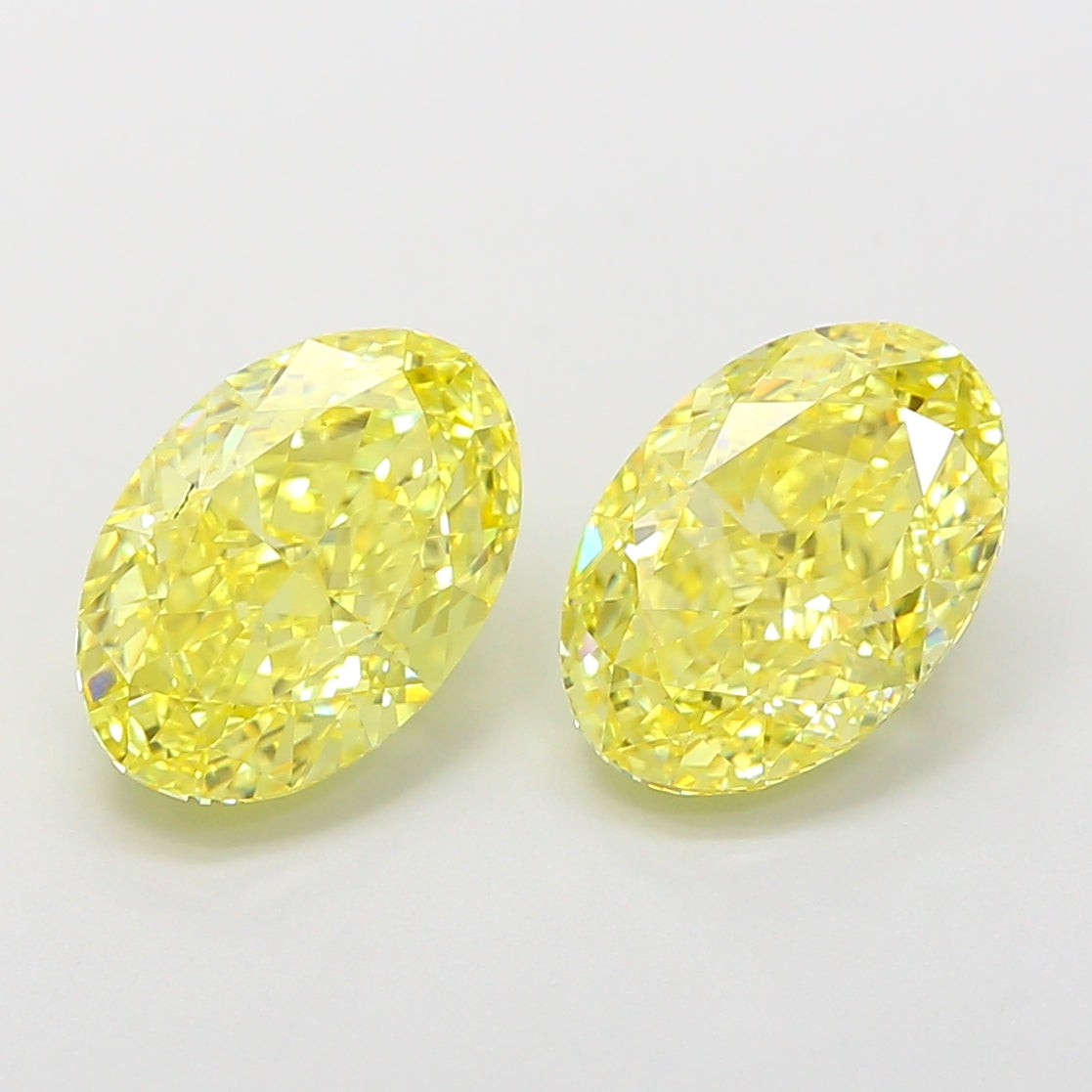 2.56 Carat Oval Shaped, Excellent Cut, VS1 Clarity, IGI Certified Lab Grown Diamond