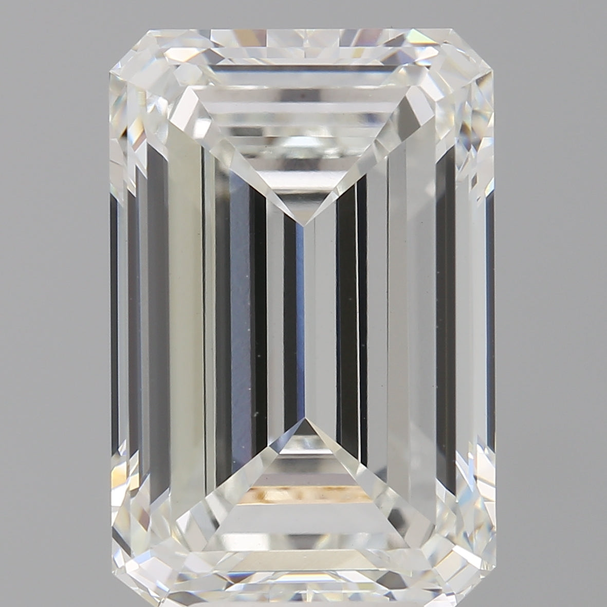 7.00 Carat Emerald Shaped, Very Good Cut, F Color, VVS2 Clarity, IGI Certified Lab Grown Diamond
