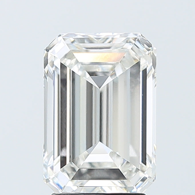 3.09 Carat Emerald Shaped, Excellent Cut, F Color, VVS2 Clarity, IGI Certified Lab Grown Diamond