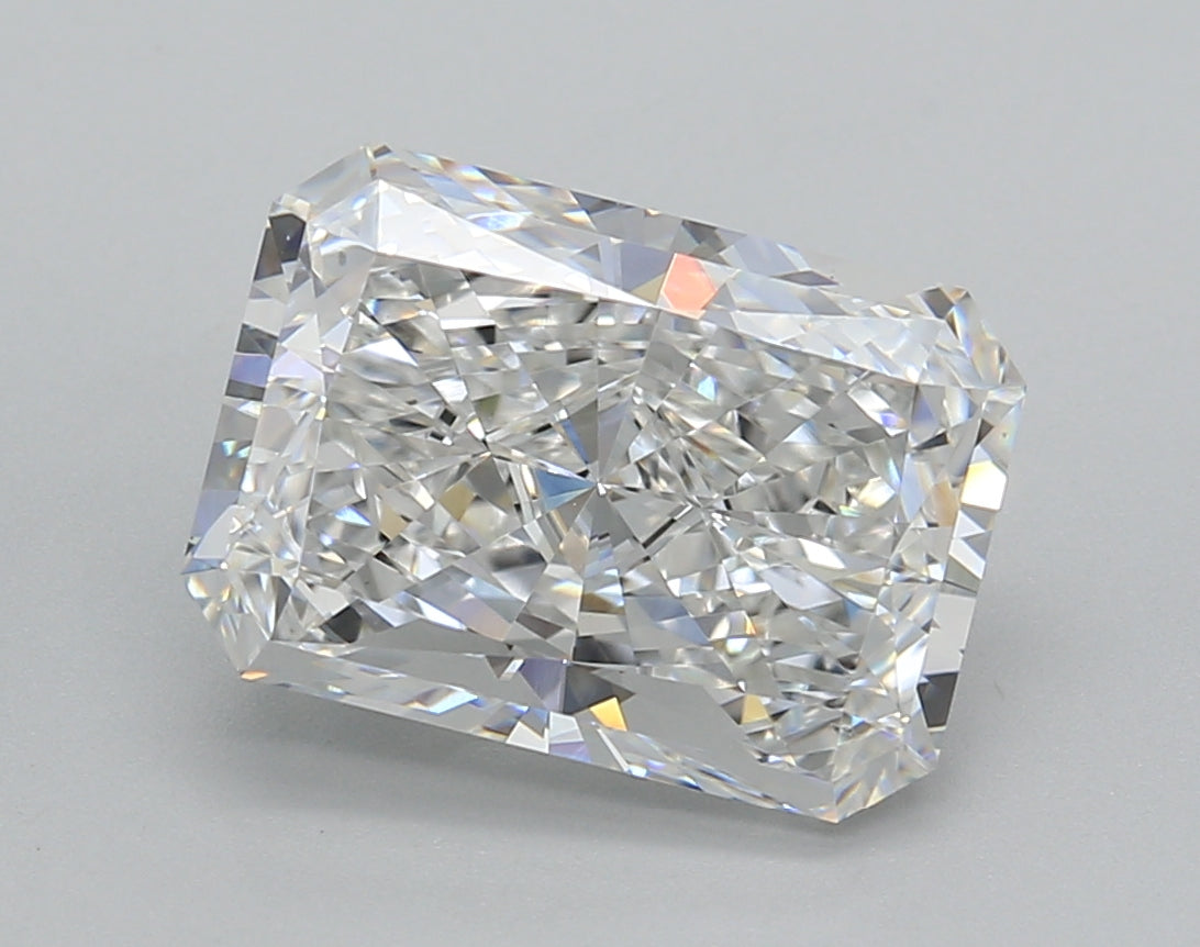 4.02 Carat Radiant Shaped, Very Good Cut, D Color, VS2 Clarity, IGI Certified Lab Grown Diamond