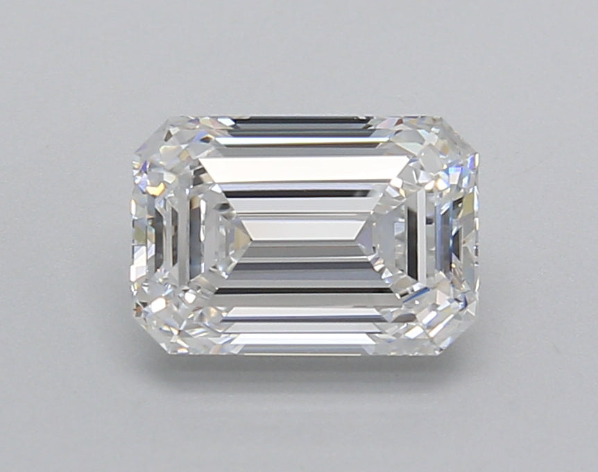 1.52 Carat Emerald Shaped, Very Good Cut, D Color, VVS2 Clarity, IGI Certified Lab Grown Diamond