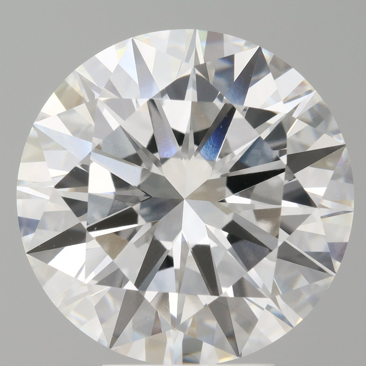 5.53 Carat Round Shaped, Excellent Cut, E Color, VVS2 Clarity, IGI Certified Lab Grown Diamond
