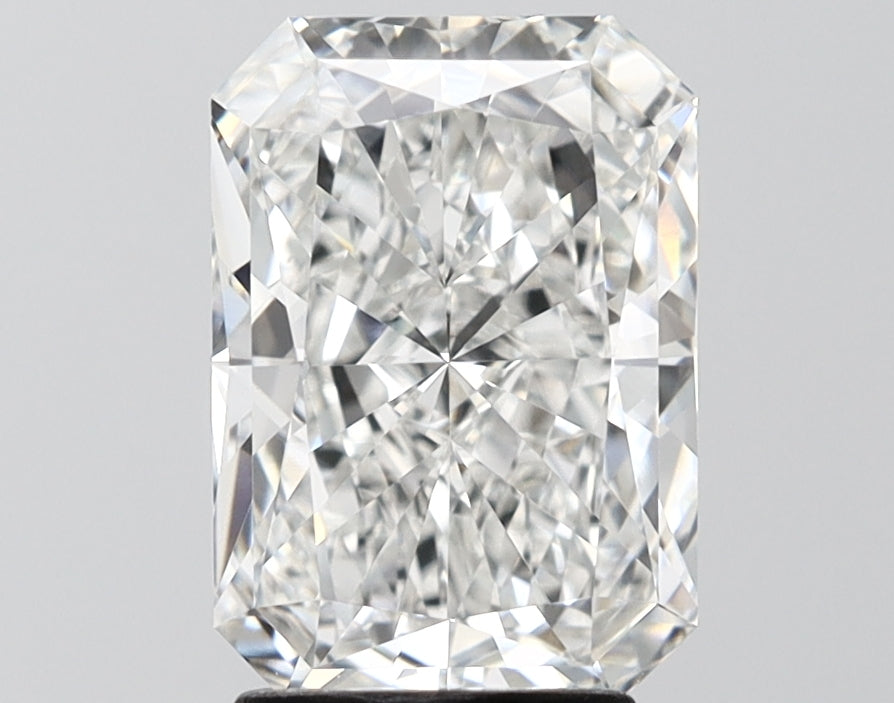 2.96 Carat Radiant Shaped, Ideal Cut, E Color, VS1 Clarity, IGI Certified Lab Grown Diamond