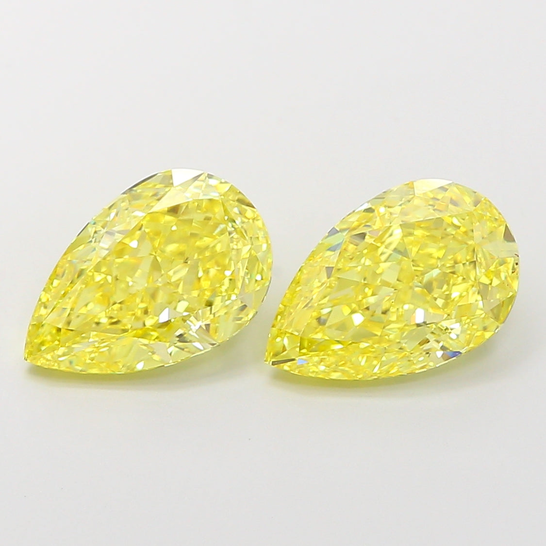 2.59 Carat Pear Shaped, Ideal Cut, VS1 Clarity, IGI Certified Lab Grown Diamond