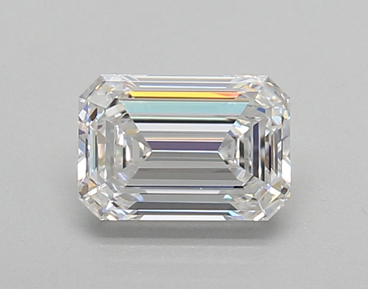 1.00 Carat Emerald Shaped, Very Good Cut, D Color, VS1 Clarity, IGI Certified Lab Grown Diamond