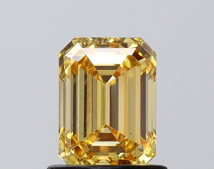 1.03 Carat Emerald Shaped, Ideal Cut, VS2 Clarity, IGI Certified Lab Grown Diamond
