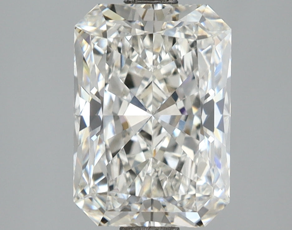 2.57 Carat Radiant Shaped, Ideal Cut, G Color, VS1 Clarity, IGI Certified Lab Grown Diamond
