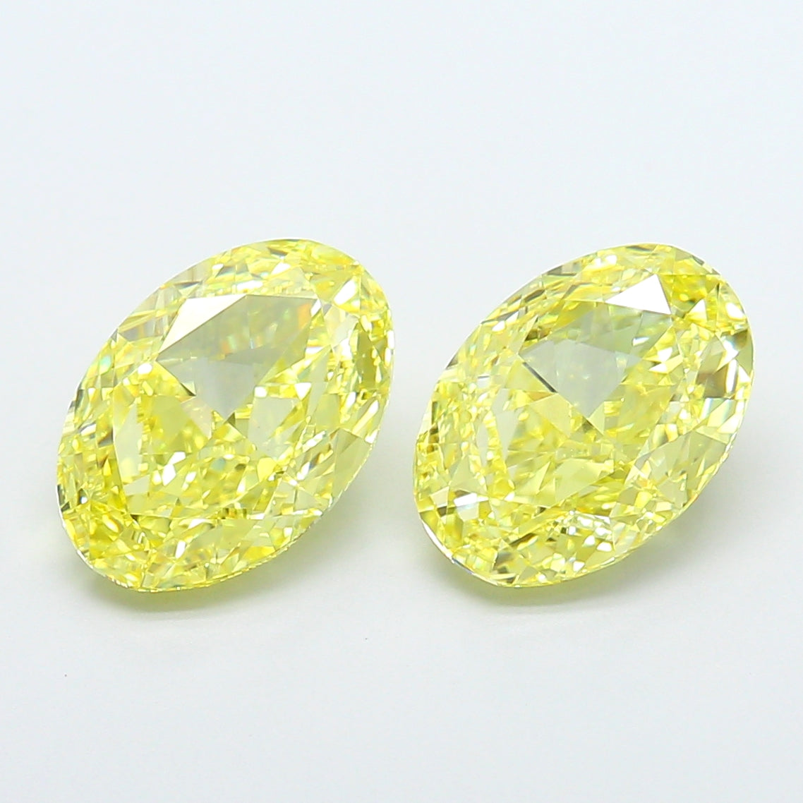 2.84 Carat Oval Shaped, Excellent Cut, VVS2 Clarity, IGI Certified Lab Grown Diamond