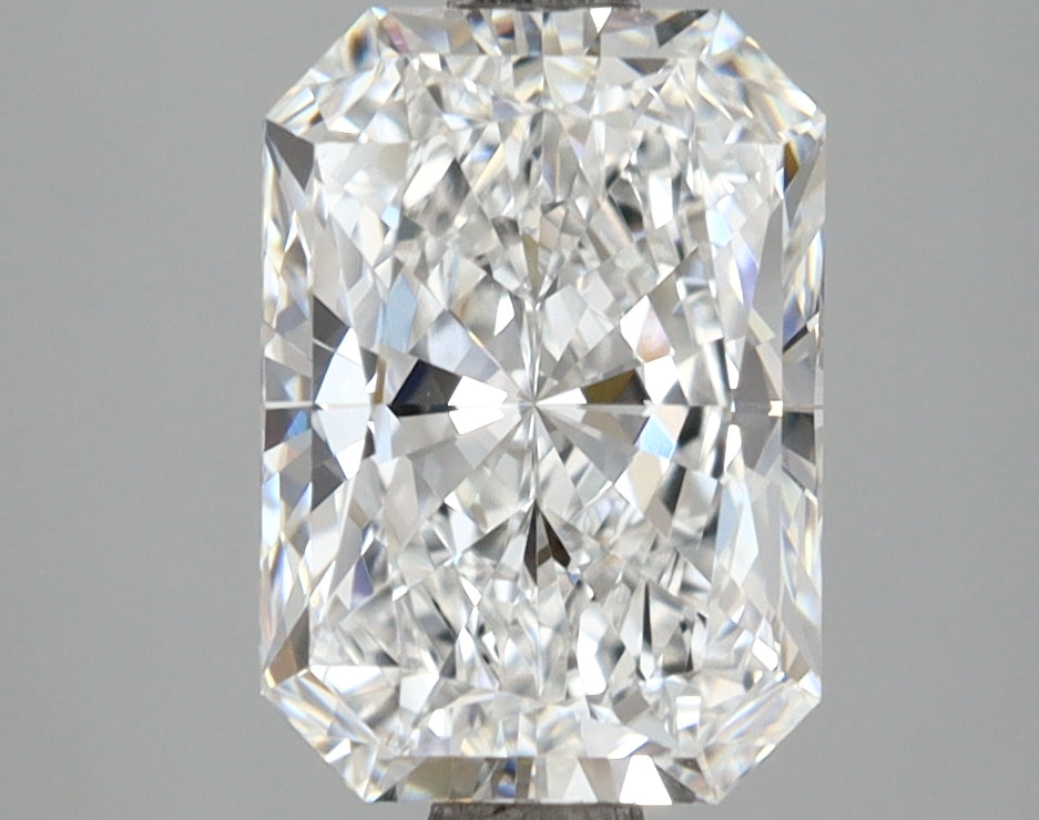 2.59 Carat Radiant Shaped, Ideal Cut, E Color, VVS2 Clarity, IGI Certified Lab Grown Diamond