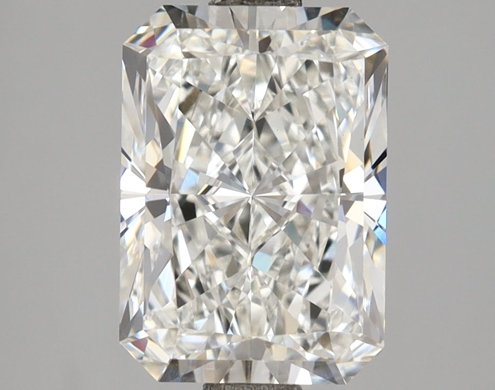3.07 Carat Radiant Shaped, Ideal Cut, E Color, VVS2 Clarity, IGI Certified Lab Grown Diamond