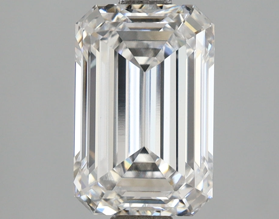 2.56 Carat Emerald Shaped, Ideal Cut, D Color, VVS2 Clarity, IGI Certified Lab Grown Diamond