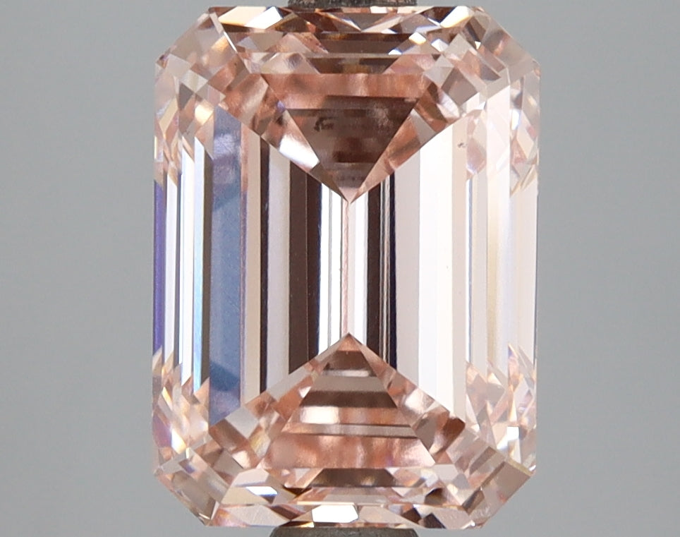 4.03 Carat Emerald Shaped, Ideal Cut, VS1 Clarity, IGI Certified Lab Grown Diamond