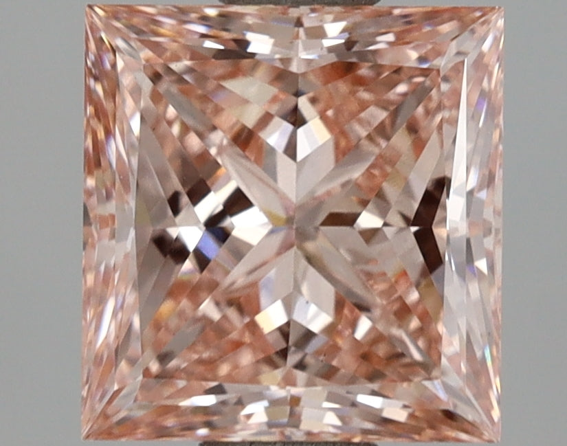 2.00 Carat Princess Shaped, Excellent Cut, VS2 Clarity, IGI Certified Lab Grown Diamond