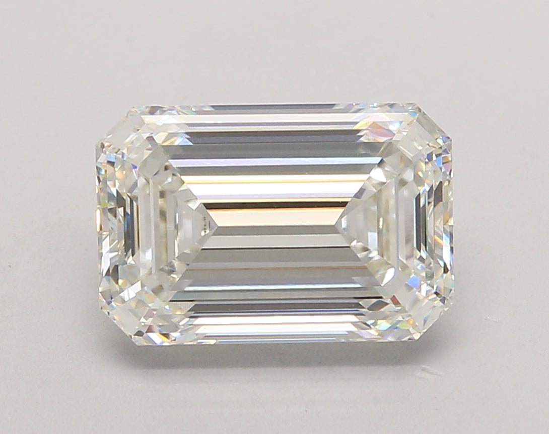 5.07 Carat Emerald Shaped, Ideal Cut, G Color, VVS2 Clarity, IGI Certified Lab Grown Diamond