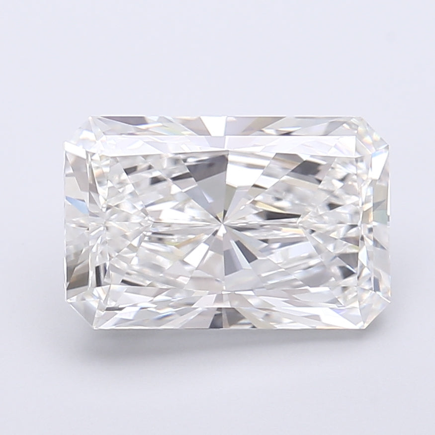 4.19 Carat Radiant Shaped, Very Good Cut, E Color, VVS2 Clarity, IGI Certified Lab Grown Diamond
