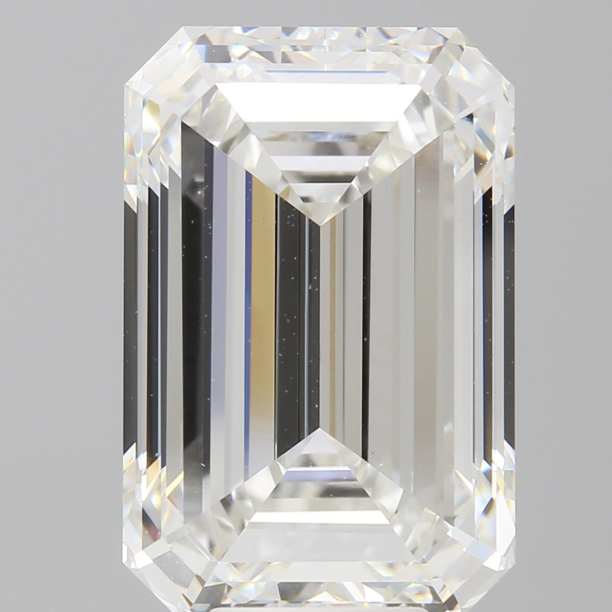 9.00 Carat Emerald Shaped, Ideal Cut, F Color, VVS2 Clarity, IGI Certified Lab Grown Diamond