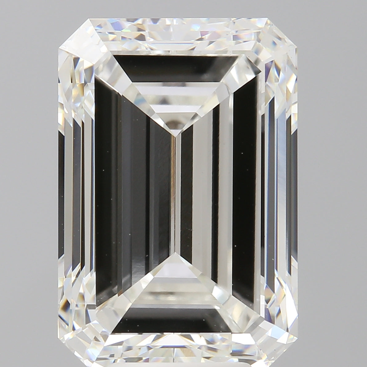 8.50 Carat Emerald Shaped, Excellent Cut, F Color, VVS2 Clarity, IGI Certified Lab Grown Diamond