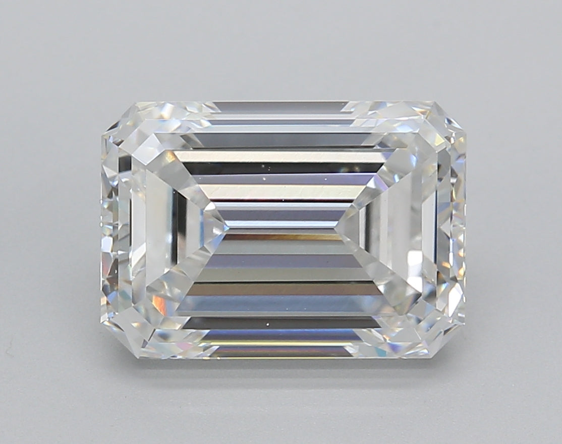 4.50 Carat Emerald Shaped, Excellent Cut, E Color, VVS2 Clarity, IGI Certified Lab Grown Diamond