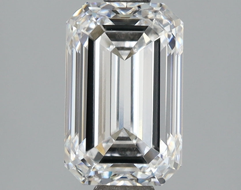 2.04 Carat Emerald Shaped, Excellent Cut, D Color, VVS2 Clarity, IGI Certified Lab Grown Diamond