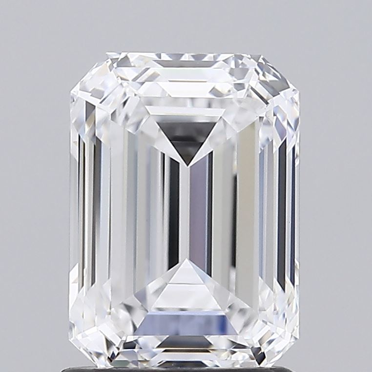 1.72 Carat Emerald Shaped, Ideal Cut, E Color, VS1 Clarity, IGI Certified Lab Grown Diamond