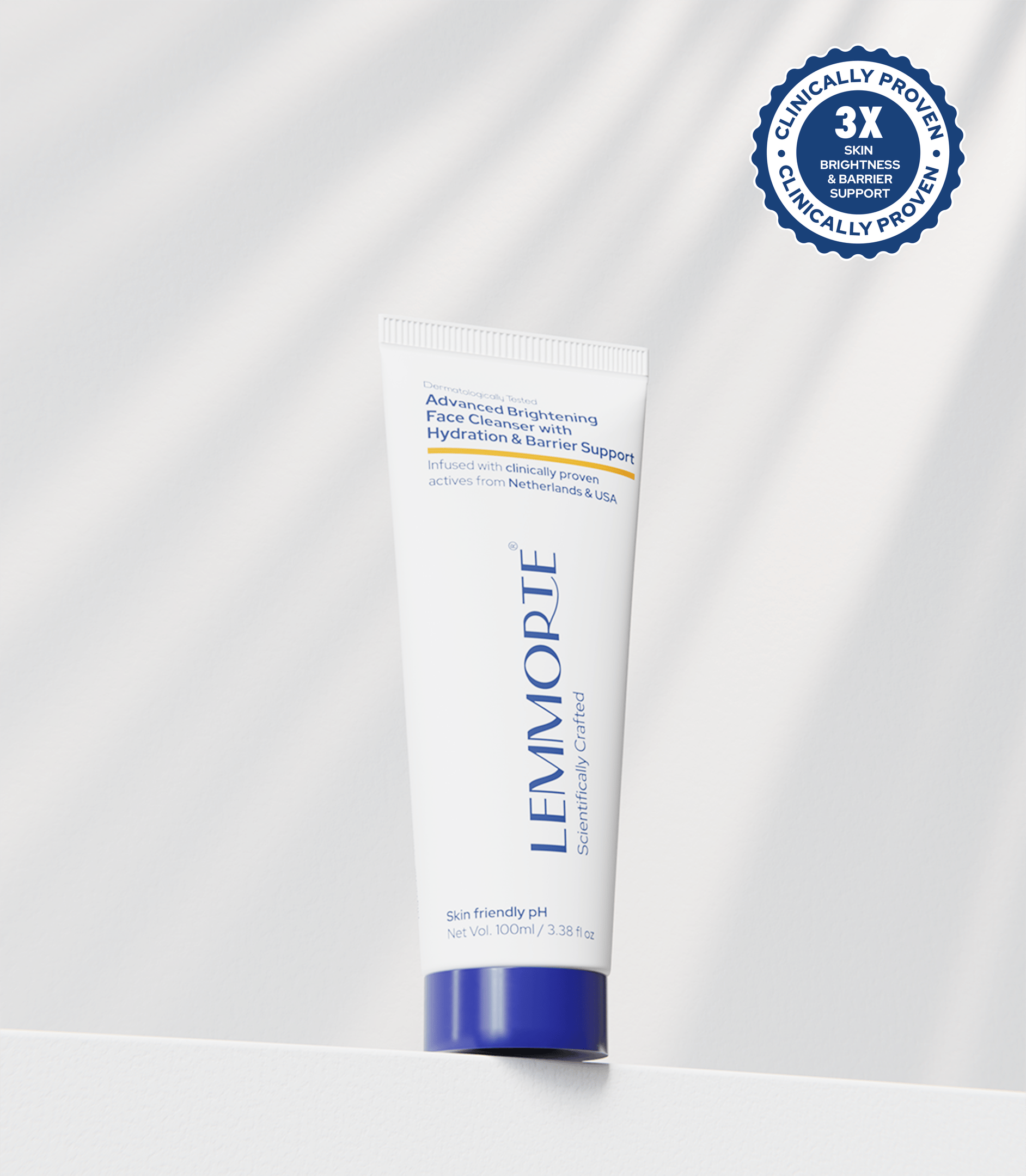 Advanced Brightening Face Cleanser with Hydration & Barrier Support