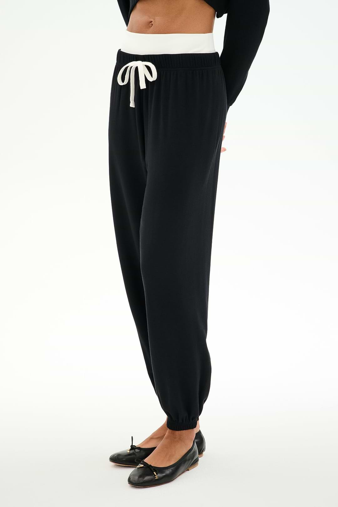 Andie Dual Waist Sweatpant - Black/White – SPLITS59