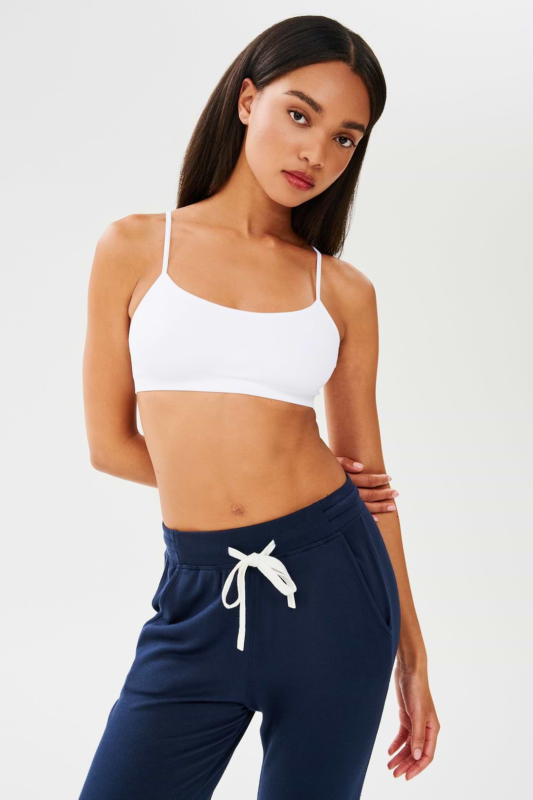 Women's Loren Seamless Sports Bra in White – SPLITS59