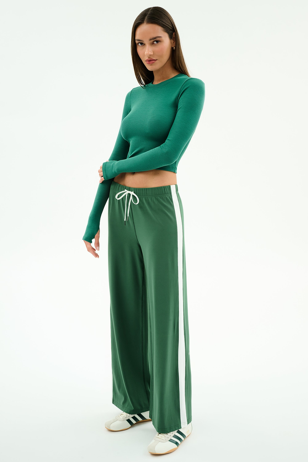 Willow Airweight Wide Leg - Arugula/White – SPLITS59