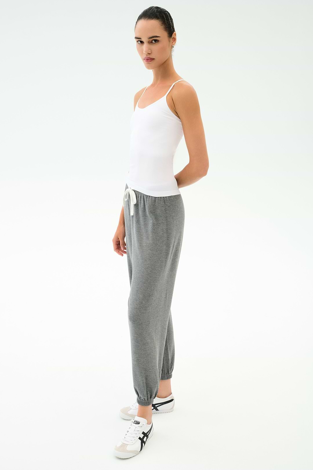 Loren Seamless Waist Length Tank - White – SPLITS59