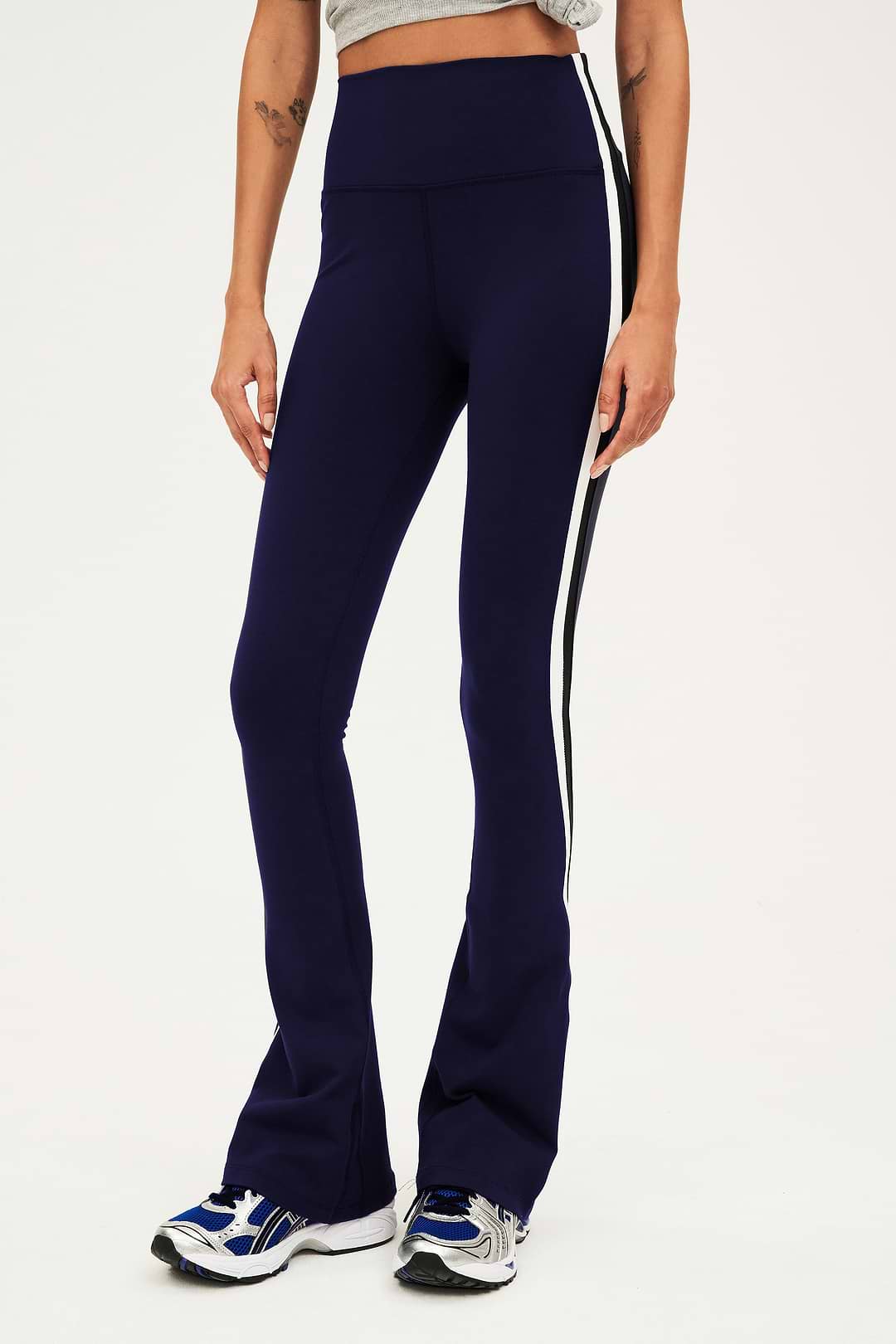 Raquel High Waist Flared Legging - Indigo/White/Black – SPLITS59