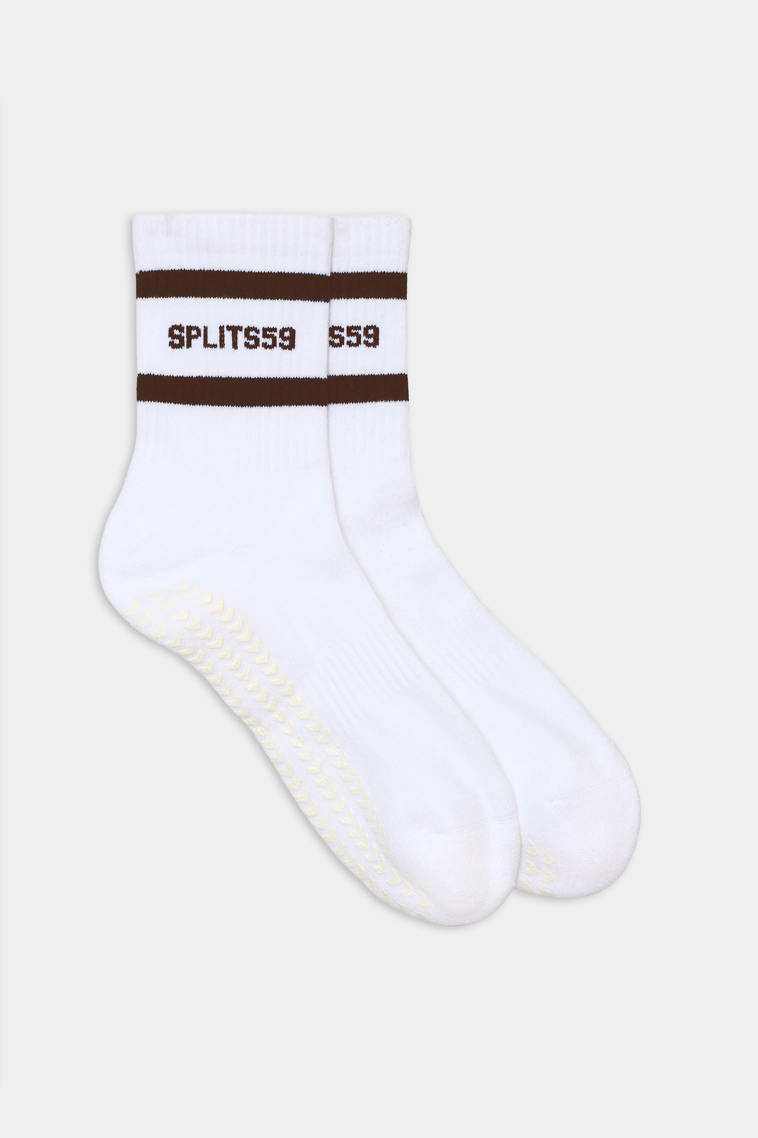 The SPLITS59 Logo Stripe Ankle Socks With Grip feature brown stripes and the "SPLITS59" text on the cuffs, shown against a plain background.