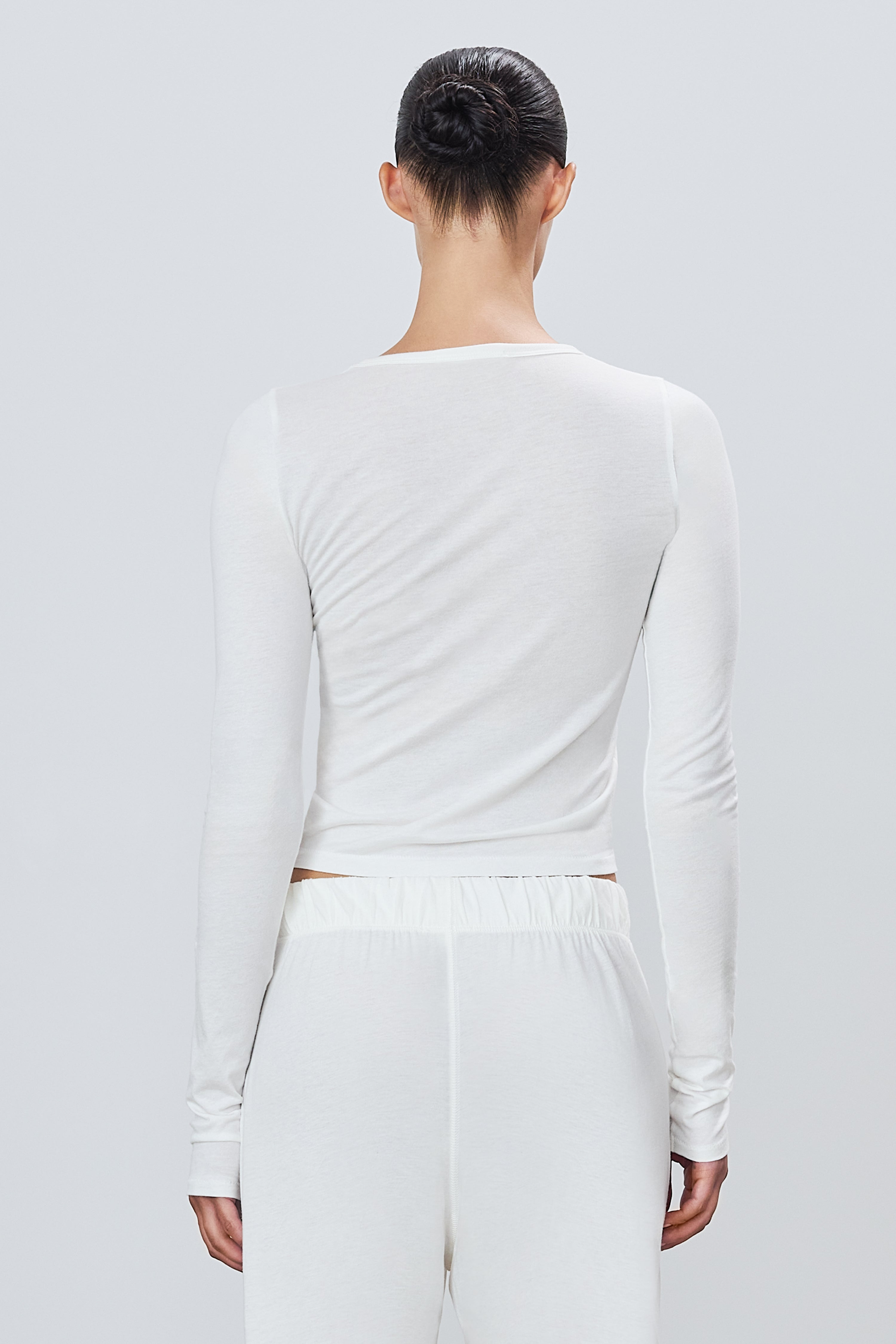 FITTED CREWNECK LONG SLEEVE T-SHIRT sj - ÉTERNE