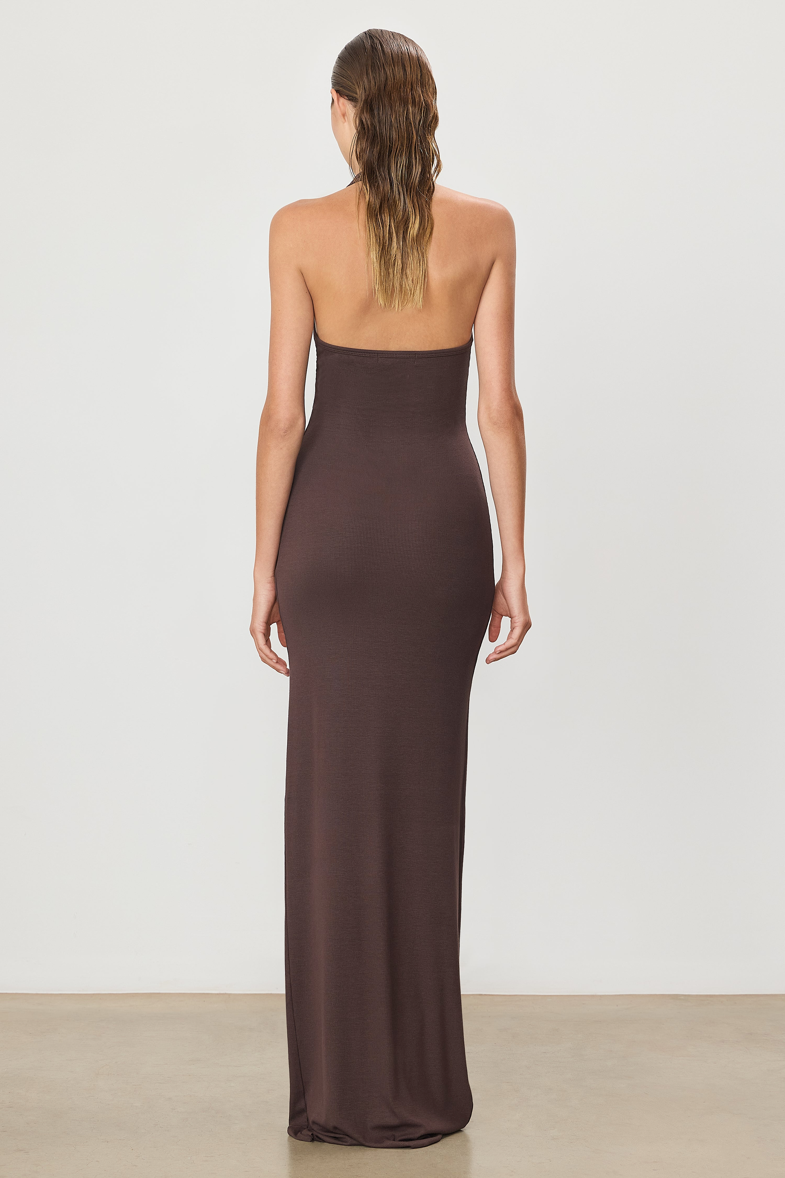 HALTER MAXI DRESS - ÉTERNE