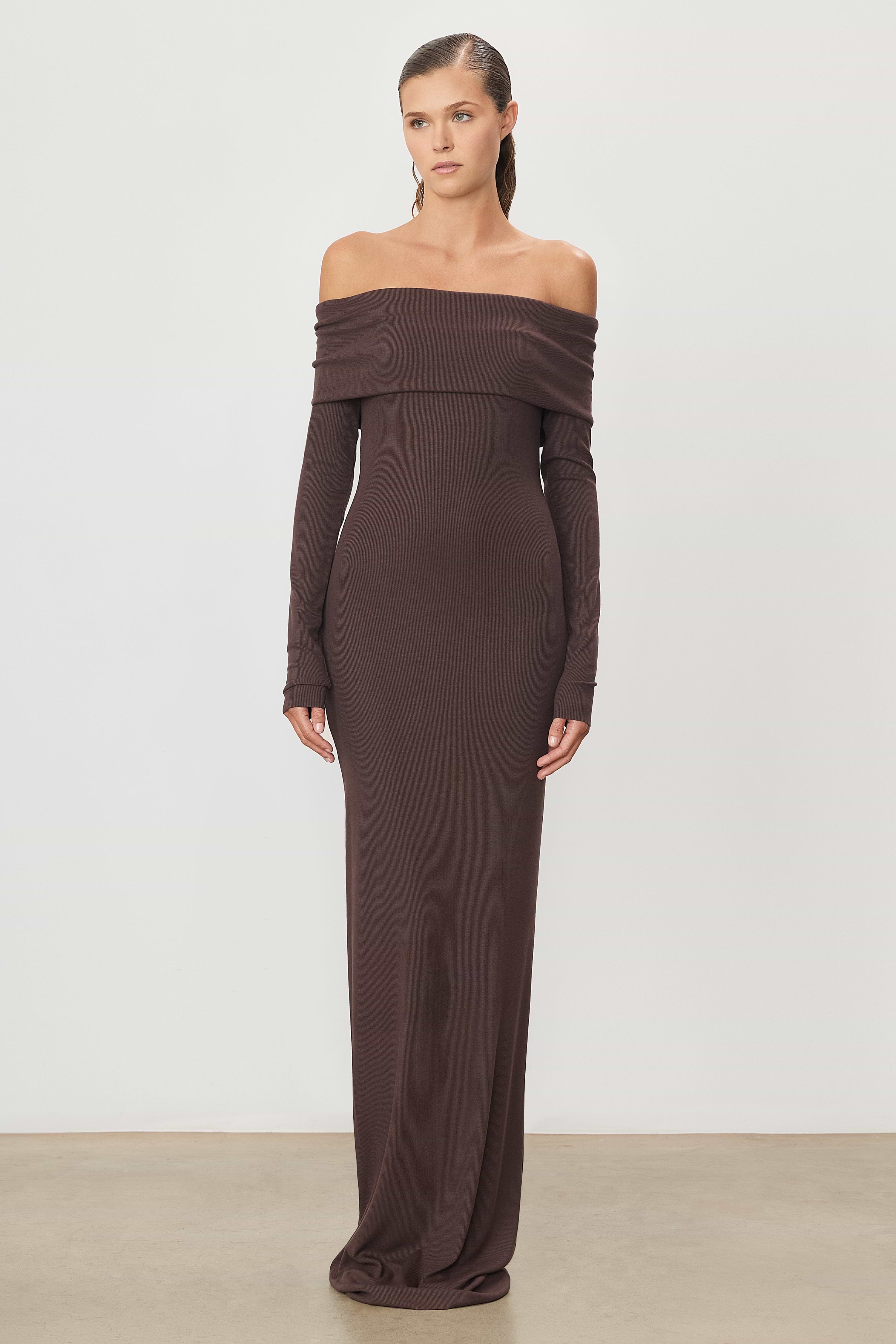 LONG SLEEVE OFF-SHOULDER MAXI DRESS - ÉTERNE