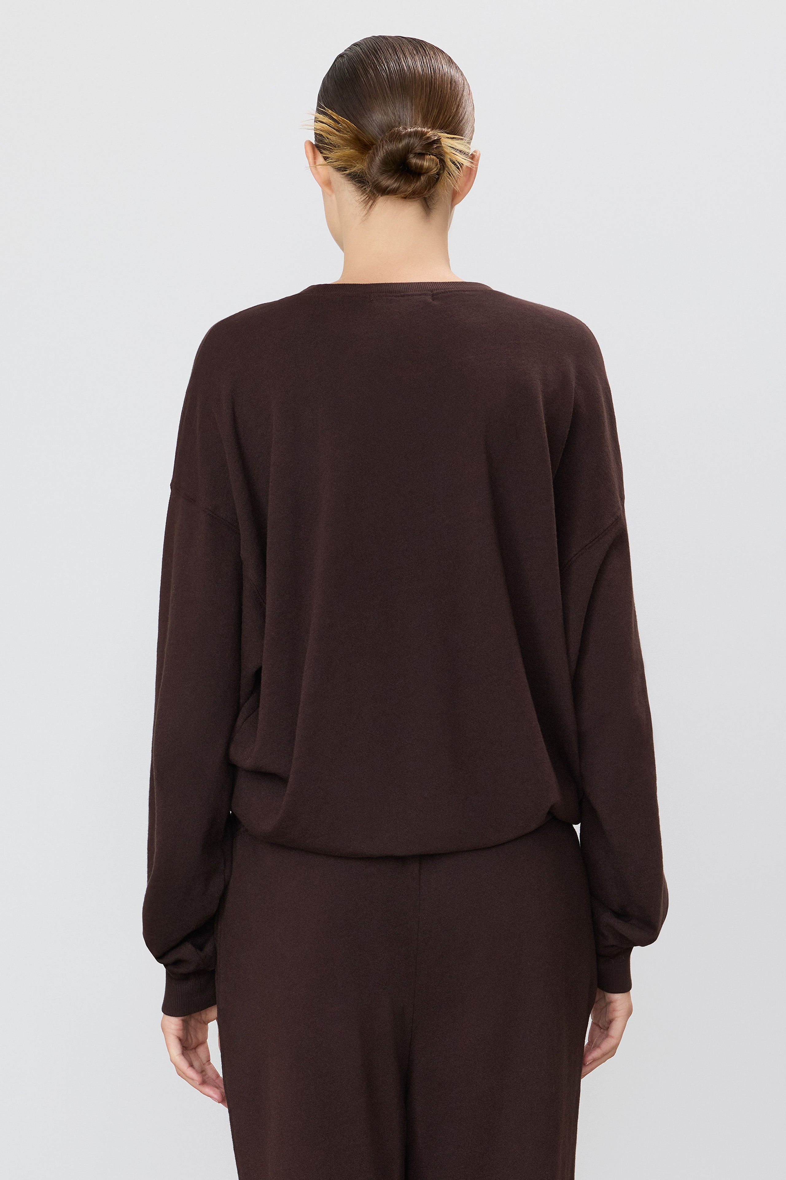 ÉTERNE OVERSIZED CREWNECK SWEATSHIRT