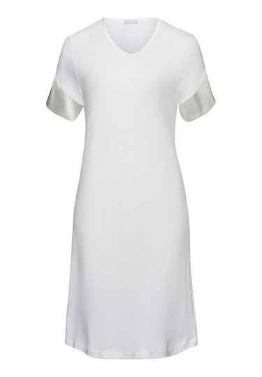 HANRO_242_W_Virginia_SSLVNightdress100cm_074874_070102_010.jpeg