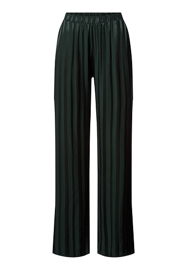 HANRO_252_W_Indra_LongPants_074759_072709_010.jpg