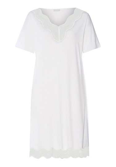 HANRO_261_W_CiraNW_SSLVNightdress95cm_074742_070102_010.jpg